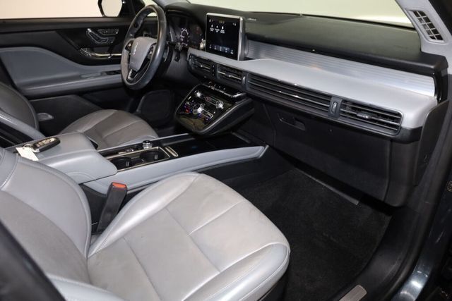 Thumbnail: 2020 Lincoln Corsair - 11