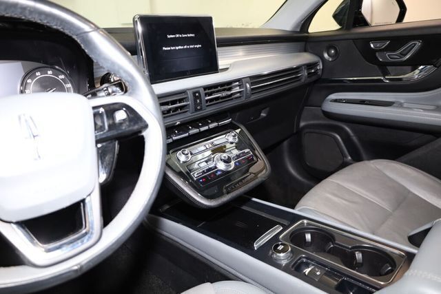 Thumbnail: 2020 Lincoln Corsair - 14