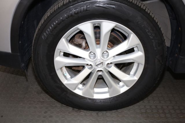 Thumbnail: 2014 Nissan Rogue - 7