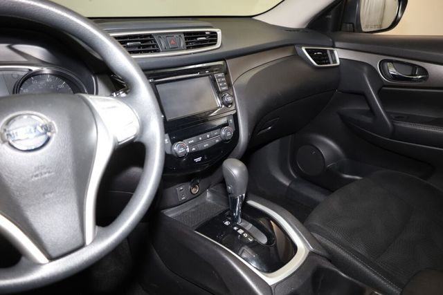 Thumbnail: 2014 Nissan Rogue - 9