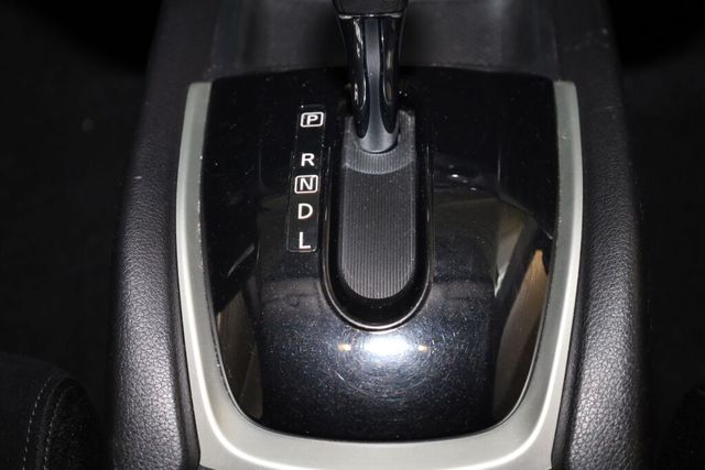 Thumbnail: 2014 Nissan Rogue - 16