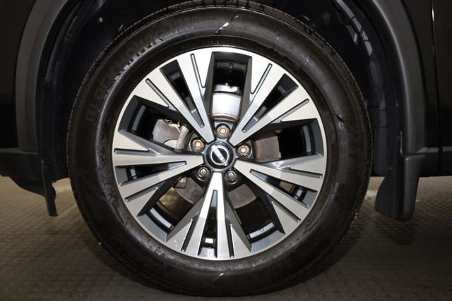 Thumbnail: 2023 Nissan Rogue - 7