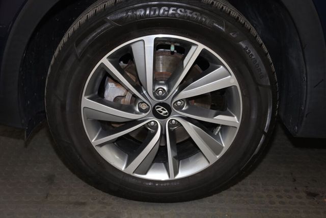 Thumbnail: 2020 Hyundai Santa Fe - 7