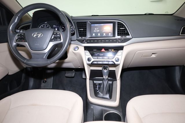 Thumbnail: 2018 Hyundai Elantra - 14