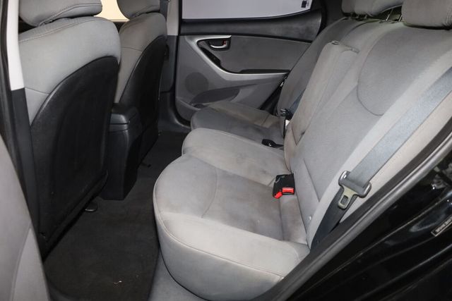 Thumbnail: 2011 Hyundai Elantra - 12