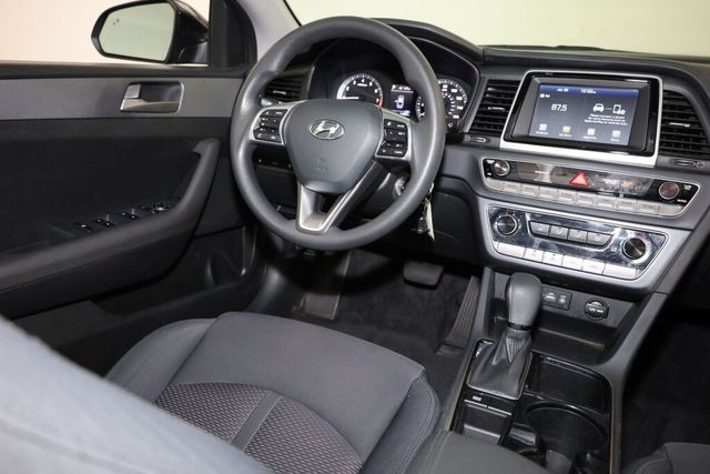 Thumbnail: 2018 Hyundai Sonata - 13
