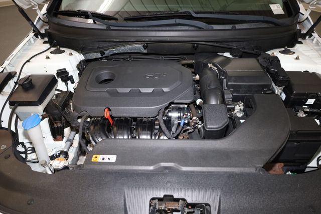 Thumbnail: 2017 Hyundai Sonata - 8