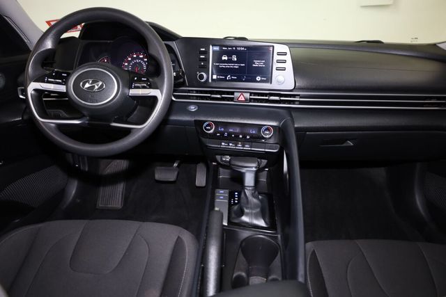 Thumbnail: 2021 Hyundai Elantra - 13