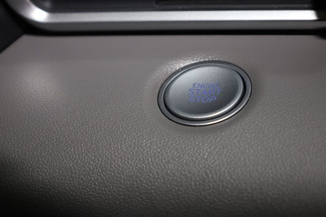 Thumbnail: 2021 Hyundai Elantra - 35