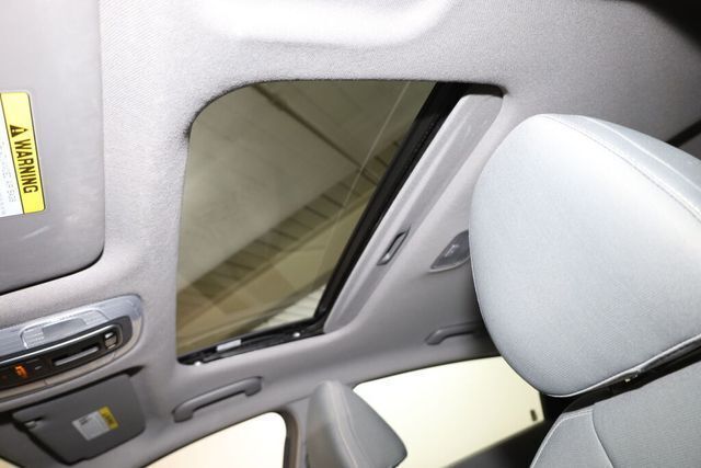 Thumbnail: 2021 Hyundai Elantra - 29