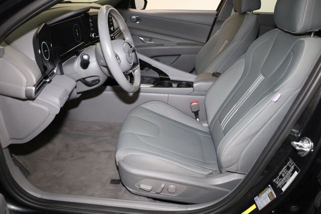 Thumbnail: 2021 Hyundai Elantra - 9