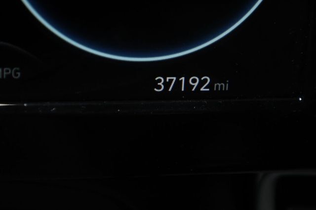 Thumbnail: 2021 Hyundai Elantra - 16