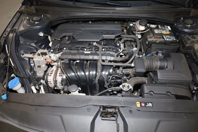 Thumbnail: 2021 Hyundai Elantra - 7