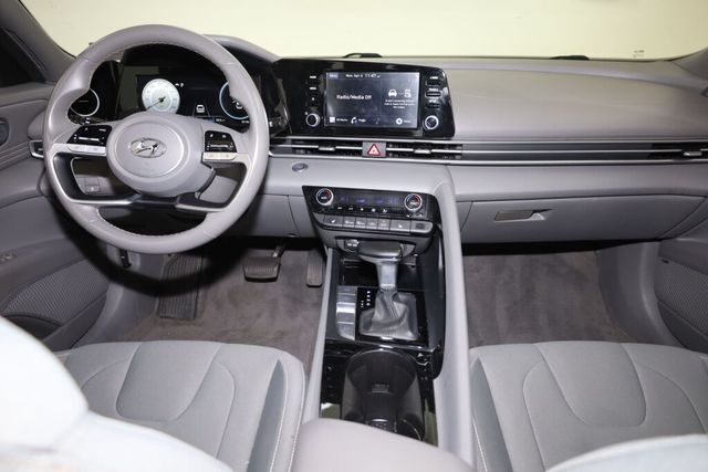 Thumbnail: 2021 Hyundai Elantra - 13