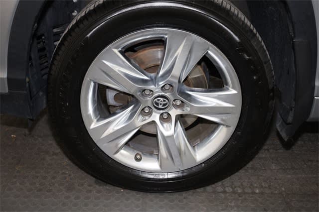 Thumbnail: 2019 Toyota Highlander - 7