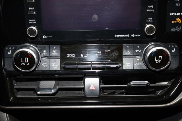 Thumbnail: 2021 Toyota Highlander - 33