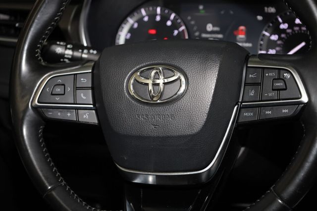 Thumbnail: 2021 Toyota Highlander - 36