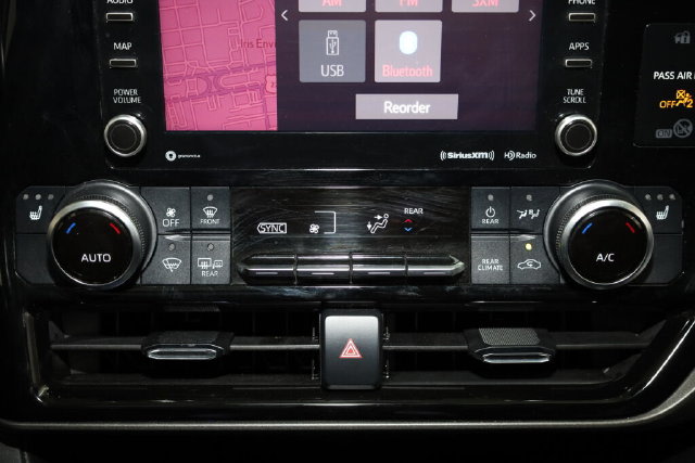 Thumbnail: 2021 Toyota Highlander - 34