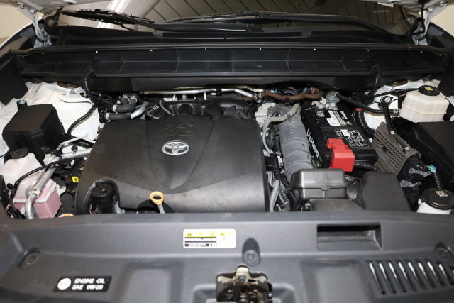 Thumbnail: 2021 Toyota Highlander - 8