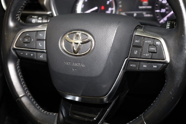 Thumbnail: 2021 Toyota Highlander - 38