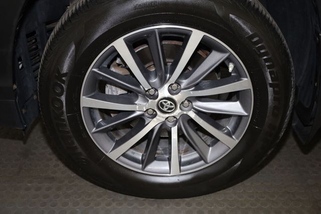 Thumbnail: 2018 Toyota Highlander - 7