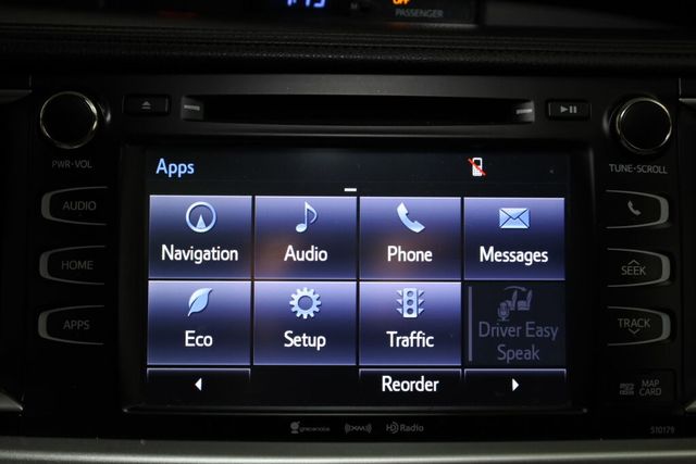 Thumbnail: 2017 Toyota Highlander - 33