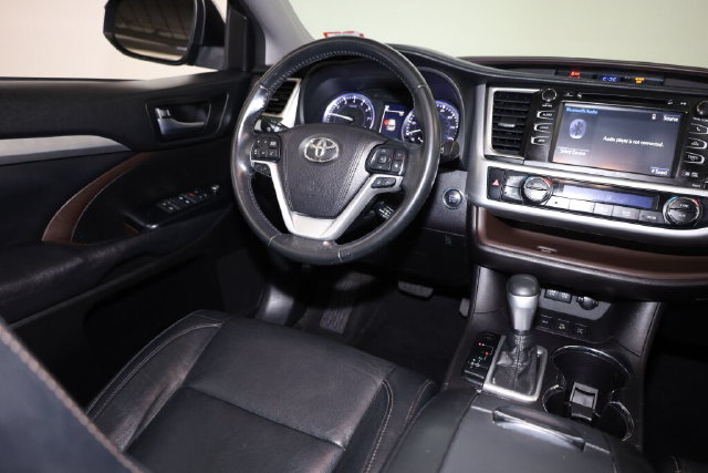 Thumbnail: 2018 Toyota Highlander - 13
