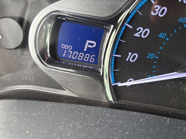 Thumbnail: 2012 Toyota Sienna - 7