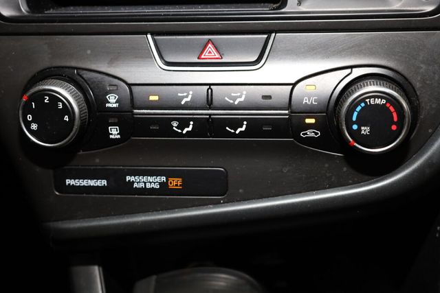 Thumbnail: 2014 Kia Optima - 32