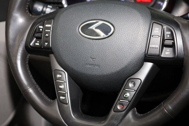 Thumbnail: 2012 Kia Optima - 32