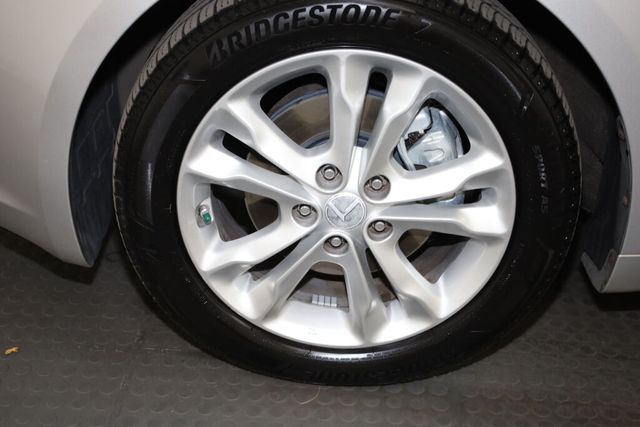 Thumbnail: 2012 Kia Optima - 35