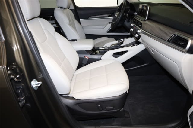 2020 Kia Telluride SX 26