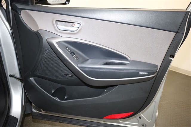 Thumbnail: 2014 Hyundai Santa Fe - 29
