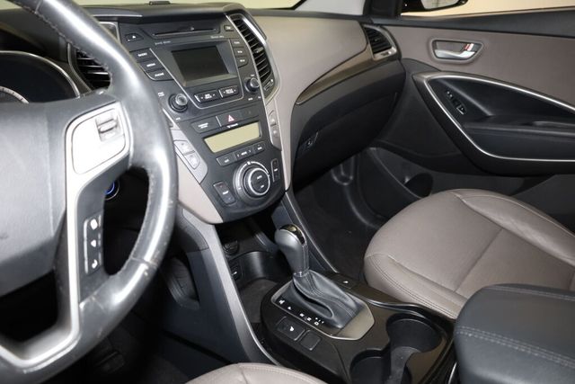 Thumbnail: 2014 Hyundai Santa Fe - 9