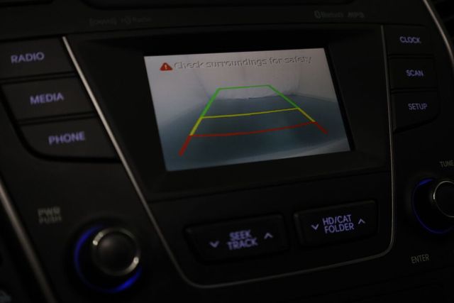 Thumbnail: 2014 Hyundai Santa Fe - 15