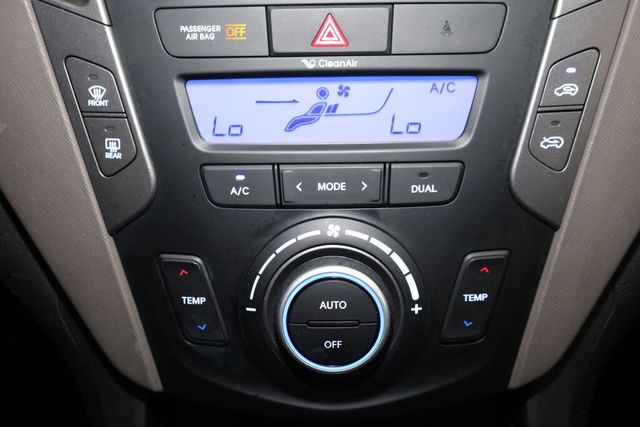 Thumbnail: 2014 Hyundai Santa Fe - 33