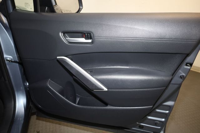 Thumbnail: 2024 Toyota Corolla Cross - 29