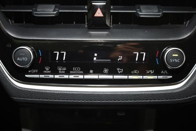 Thumbnail: 2024 Toyota Corolla Cross - 35