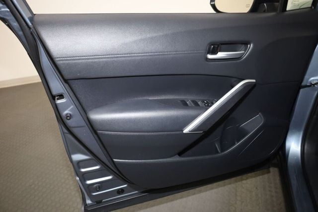 Thumbnail: 2024 Toyota Corolla Cross - 27