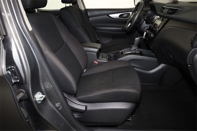Thumbnail: 2019 Nissan Rogue Sport - 28