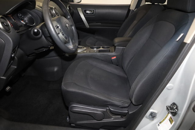 Thumbnail: 2014 Nissan Rogue - 10