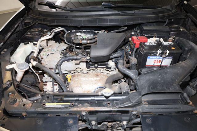 Thumbnail: 2012 Nissan Rogue - 8