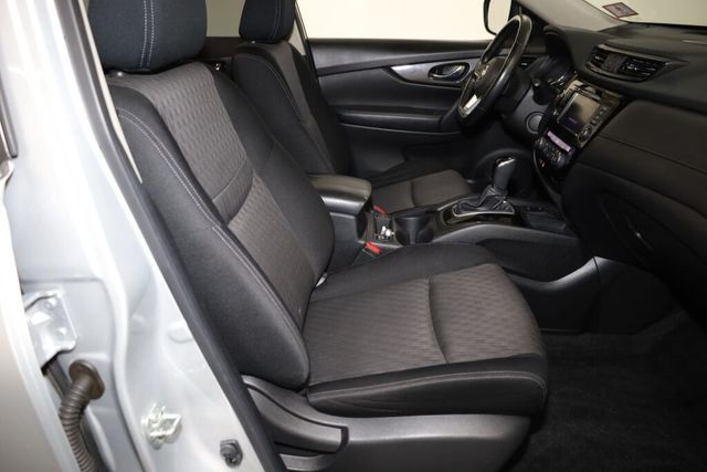 Thumbnail: 2019 Nissan Rogue - 11