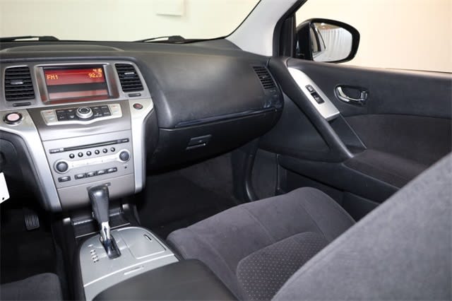 Thumbnail: 2011 Nissan Murano - 14