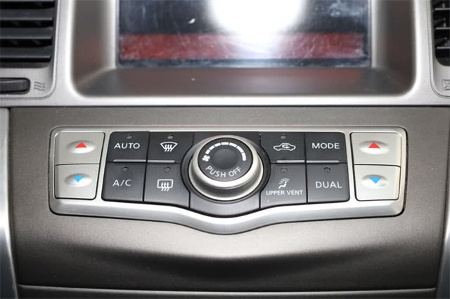 Thumbnail: 2011 Nissan Murano - 31