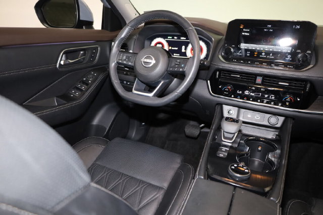Thumbnail: 2023 Nissan Rogue - 13