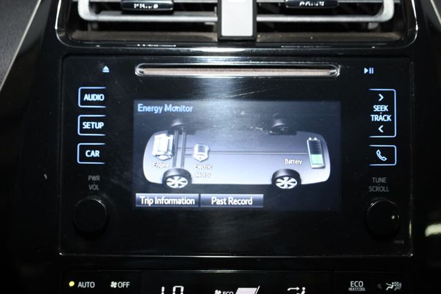 Thumbnail: 2016 Toyota Prius - 29