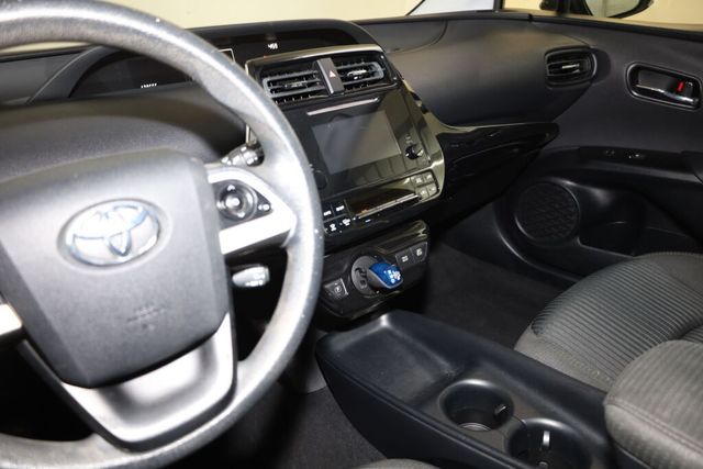 Thumbnail: 2016 Toyota Prius - 8