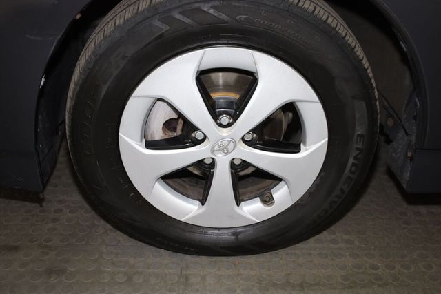 Thumbnail: 2012 Toyota Prius - 8