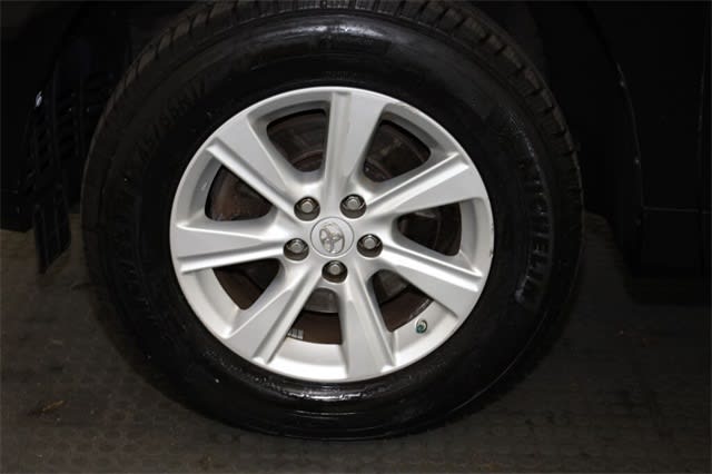 Thumbnail: 2013 Toyota Highlander - 7